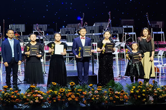 长江钢琴青少年艺术家「杨贺朝」夺冠“2022深圳青少年协奏曲大赛”