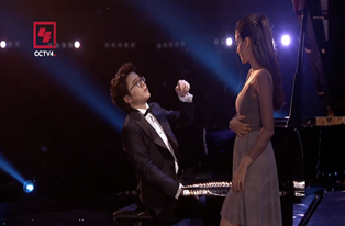 央视《环球综艺秀》丨高天钢琴艺术家“叶子豪”与以色列舞者——"手舞足蹈”